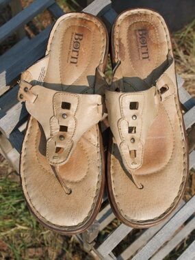 Born Tan Leather Thong Sandals with Stud Accents